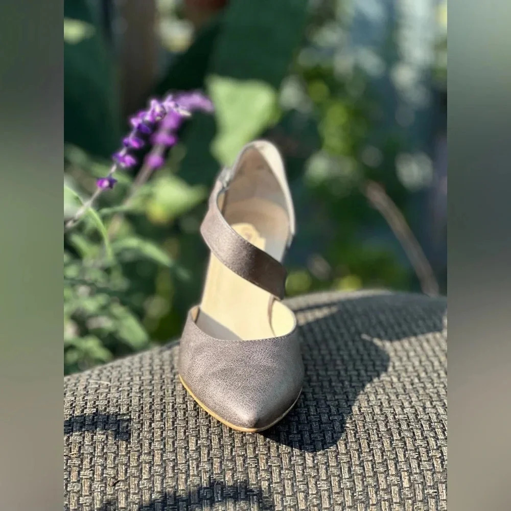 Paul Green — D’Orsay Asymmetrical Pump - Picture 5 of 6